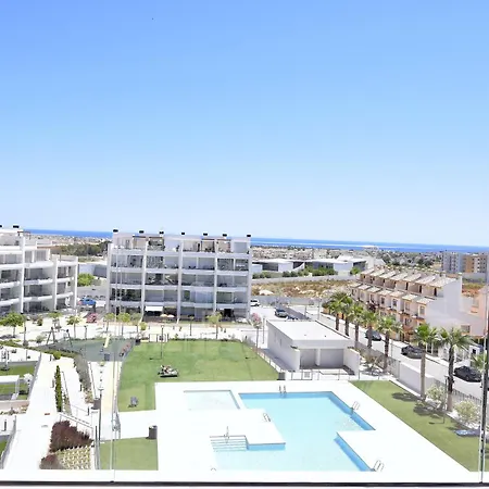 Elegante Atico Con Vistas Al Mar Alicante